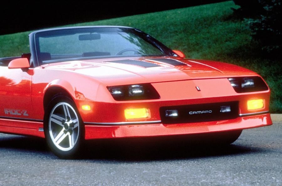  Chevrolet Camaro 1982 года  (фото 2 из 6)